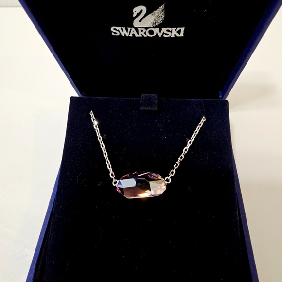 🇦🇹 Swarovski Pink Crystal & Rhodium Plated Necklace - Picture 2 of 16